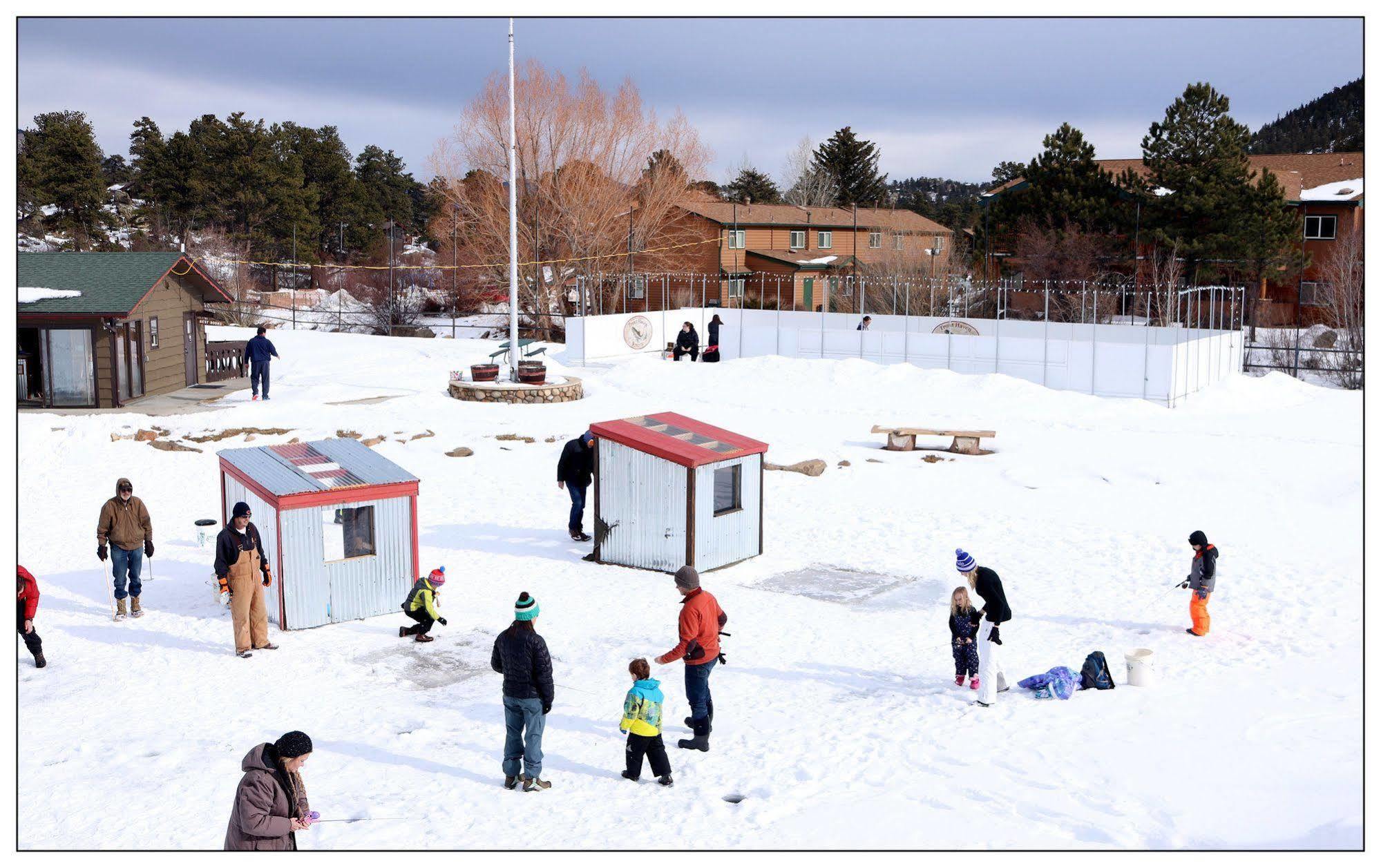 אסטס פארק Tiny Town Cabins מראה חיצוני תמונה